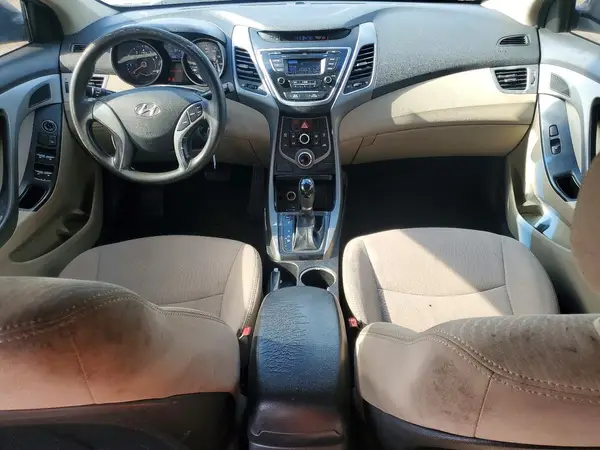 5NPDH4AE3GH754065 2016 HYUNDAI ELANTRA - Image 8