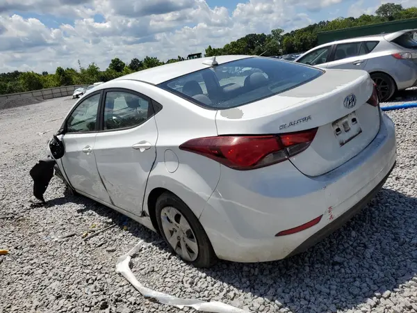 5NPDH4AE3GH754454 2016 HYUNDAI ELANTRA - Image 2