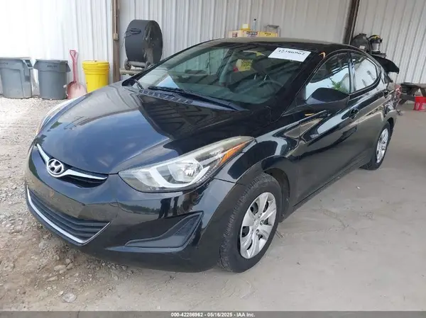 5NPDH4AE3GH754907 2016 HYUNDAI ELANTRA - Image 2