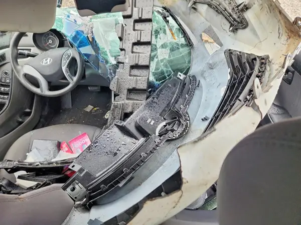 5NPDH4AE3GH754955 2016 HYUNDAI ELANTRA - Image 8