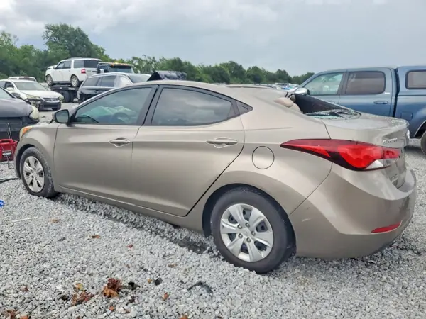 5NPDH4AE3GH759489 2016 HYUNDAI ELANTRA - Image 2