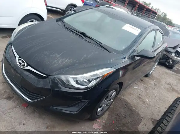 5NPDH4AE3GH761551 2016 HYUNDAI ELANTRA - Image 2