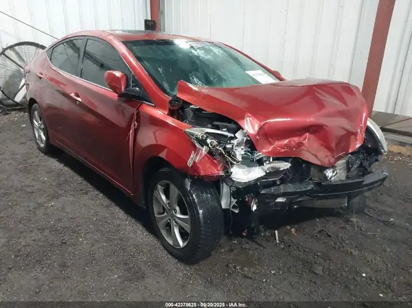 5NPDH4AE3GH763686 2016 HYUNDAI ELANTRA - Image 1