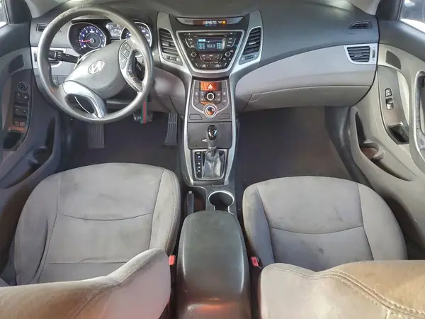 5NPDH4AE3GH764014 2016 HYUNDAI ELANTRA - Image 8