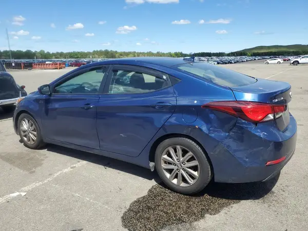 5NPDH4AE3GH764885 2016 HYUNDAI ELANTRA - Image 2