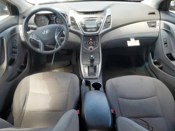 5NPDH4AE3GH764885 2016 HYUNDAI ELANTRA - Image 8