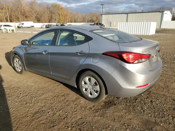 5NPDH4AE3GH764918 2016 HYUNDAI ELANTRA - Image 2
