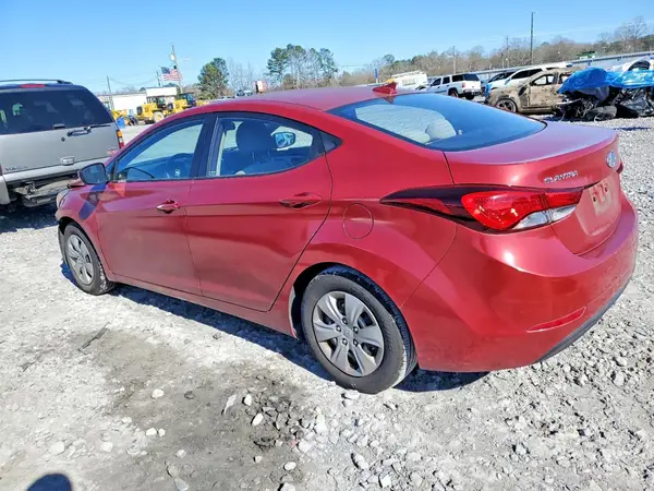 5NPDH4AE3GH767933 2016 HYUNDAI ELANTRA - Image 2