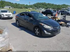 5NPDH4AE3GH768242 2016 HYUNDAI ELANTRA