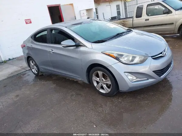 5NPDH4AE3GH768712 2016 HYUNDAI ELANTRA - Image 1