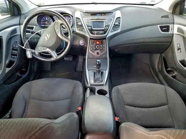 5NPDH4AE3GH769021 2016 HYUNDAI ELANTRA - Image 8