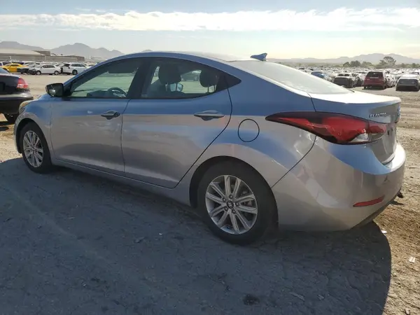 5NPDH4AE3GH769035 2016 HYUNDAI ELANTRA - Image 2