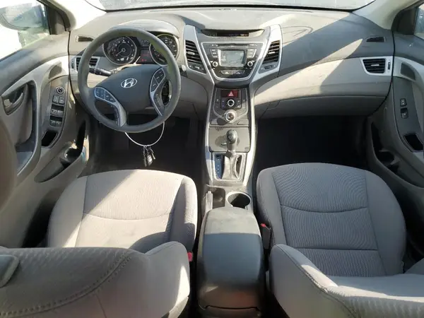 5NPDH4AE3GH769035 2016 HYUNDAI ELANTRA - Image 8