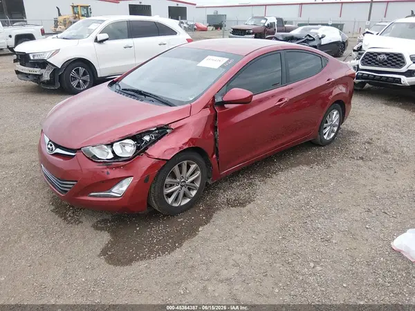 5NPDH4AE3GH769911 2016 HYUNDAI ELANTRA - Image 2