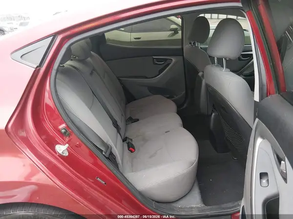 5NPDH4AE3GH769911 2016 HYUNDAI ELANTRA - Image 8