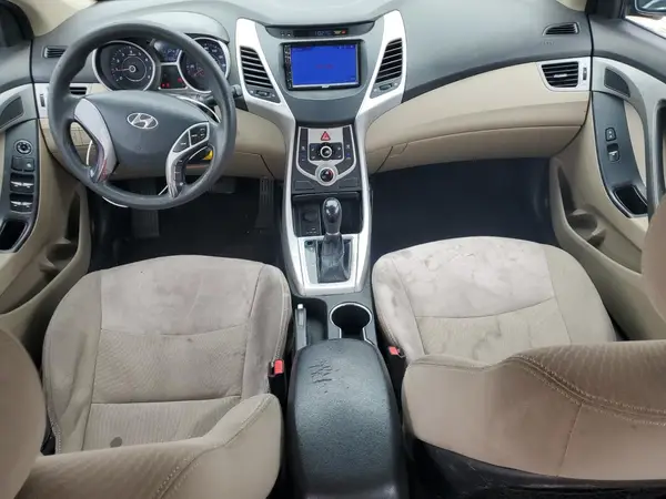 5NPDH4AE3GH770508 2016 HYUNDAI ELANTRA - Image 8