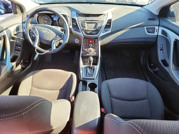 5NPDH4AE3GH770539 2016 HYUNDAI ELANTRA - Image 8