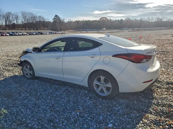 5NPDH4AE3GH771397 2016 HYUNDAI ELANTRA - Image 2