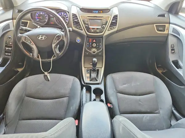 5NPDH4AE3GH774350 2016 HYUNDAI ELANTRA - Image 8