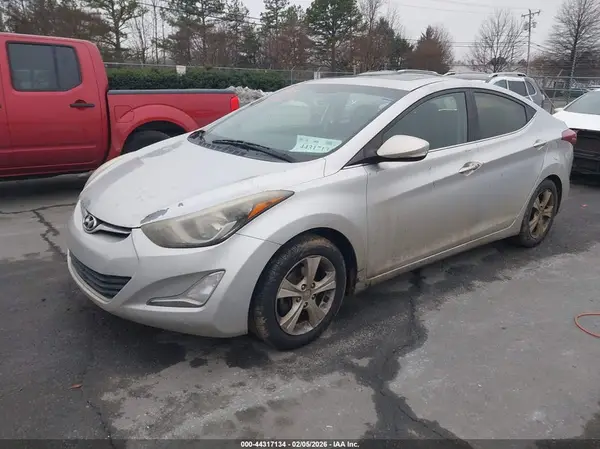 5NPDH4AE3GH774400 2016 HYUNDAI ELANTRA - Image 2