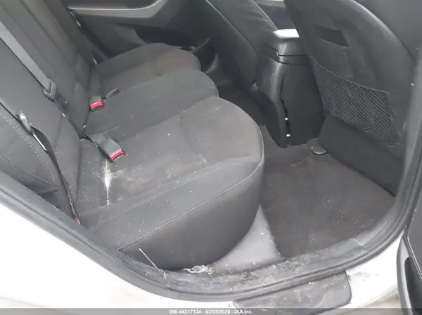 5NPDH4AE3GH774400 2016 HYUNDAI ELANTRA - Image 8