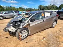 5NPDH4AE3GH775157 2016 HYUNDAI ELANTRA