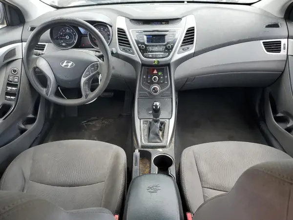 5NPDH4AE3GH777281 2016 HYUNDAI ELANTRA - Image 8