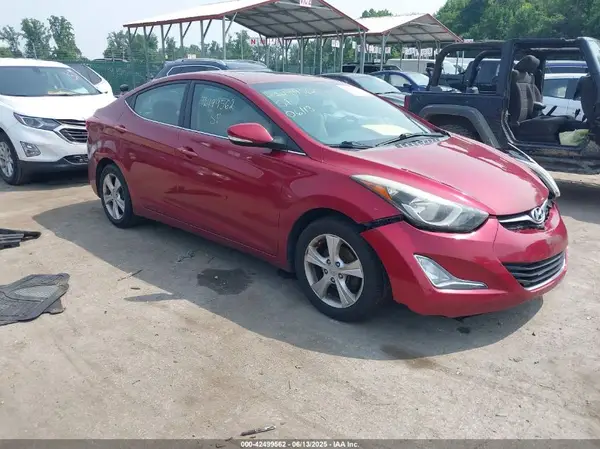 5NPDH4AE3GH777636 2016 HYUNDAI ELANTRA - Image 1