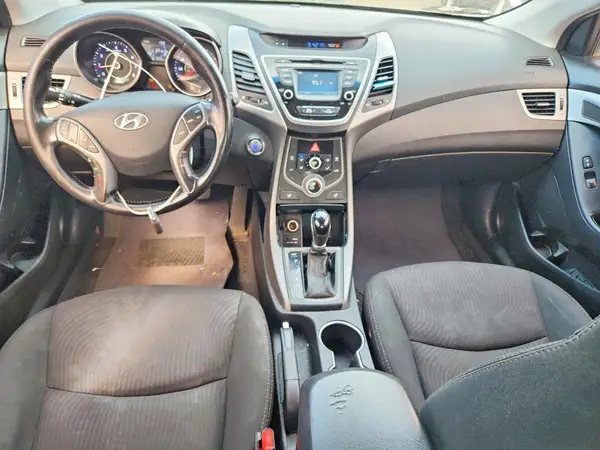 5NPDH4AE3GH778267 2016 HYUNDAI ELANTRA - Image 8