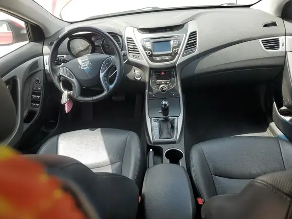 5NPDH4AE3GH778608 2016 HYUNDAI ELANTRA - Image 8