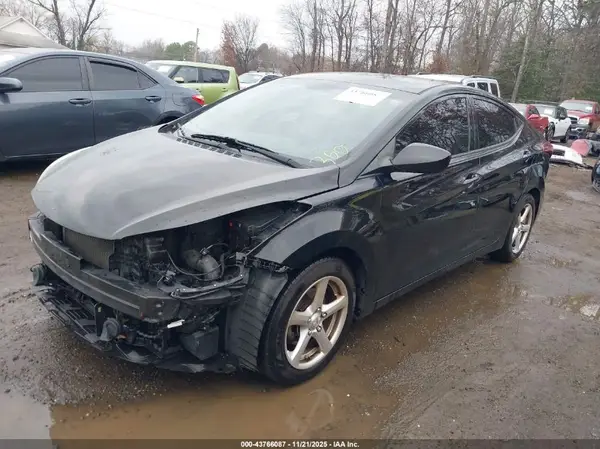 5NPDH4AE3GH782562 2016 HYUNDAI ELANTRA - Image 2