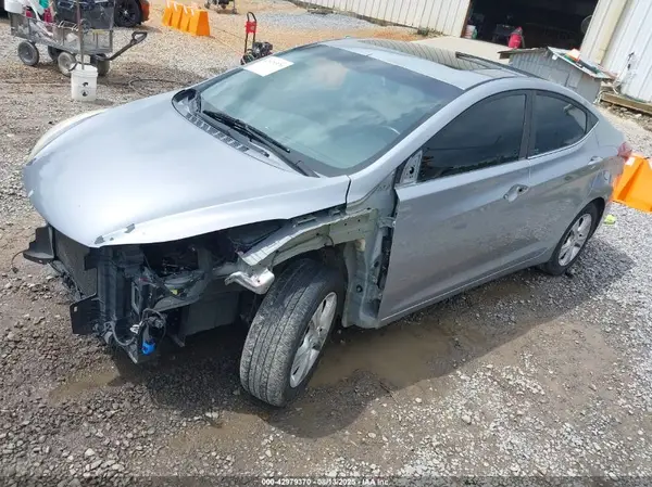 5NPDH4AE3GH783307 2016 HYUNDAI ELANTRA - Image 2