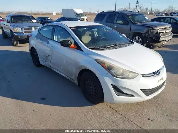 5NPDH4AE3GH783565 2016 HYUNDAI ELANTRA - Image 1