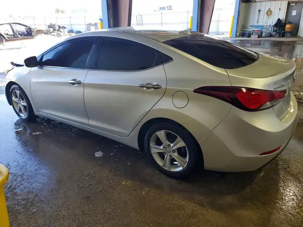 5NPDH4AE3GH784103 2016 HYUNDAI ELANTRA - Image 2