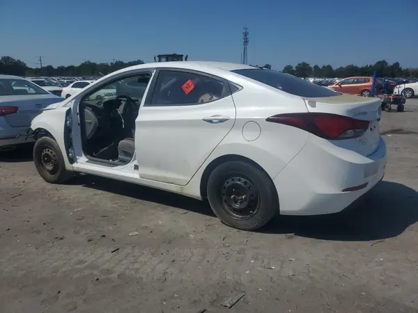 5NPDH4AE3GH787731 2016 HYUNDAI ELANTRA - Image 2