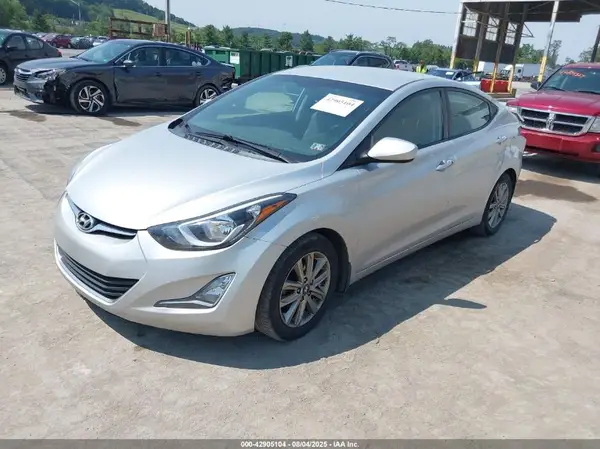 5NPDH4AE3GH788636 2016 HYUNDAI ELANTRA - Image 2