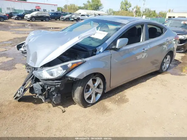 5NPDH4AE3GH788734 2016 HYUNDAI ELANTRA - Image 2