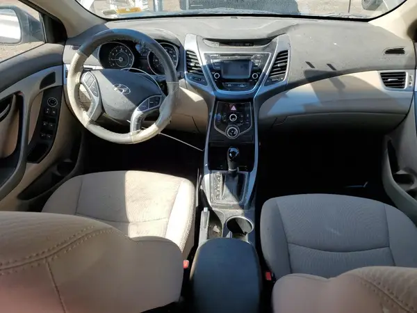 5NPDH4AE3GH788961 2016 HYUNDAI ELANTRA - Image 8