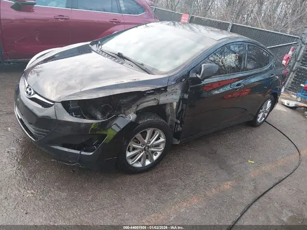 5NPDH4AE3GH789902 2016 HYUNDAI ELANTRA - Image 2