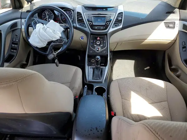 5NPDH4AE3GH791391 2016 HYUNDAI ELANTRA - Image 8