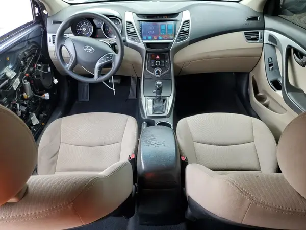 5NPDH4AE3GH791763 2016 HYUNDAI ELANTRA - Image 8