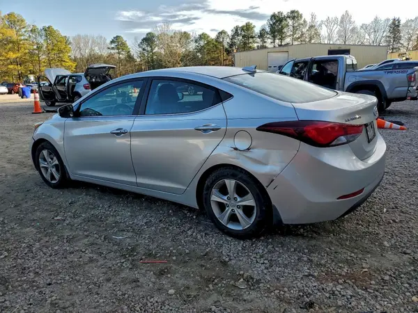 5NPDH4AE3GH791830 2016 HYUNDAI ELANTRA - Image 2