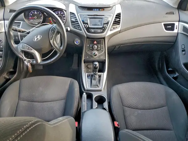 5NPDH4AE3GH791830 2016 HYUNDAI ELANTRA - Image 8