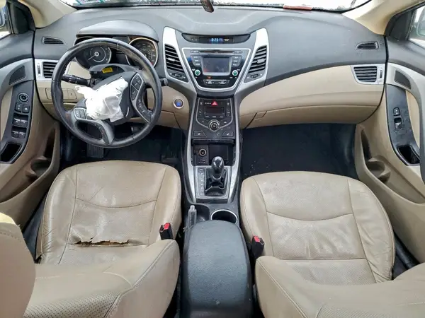 5NPDH4AE3GH793111 2016 HYUNDAI ELANTRA - Image 8