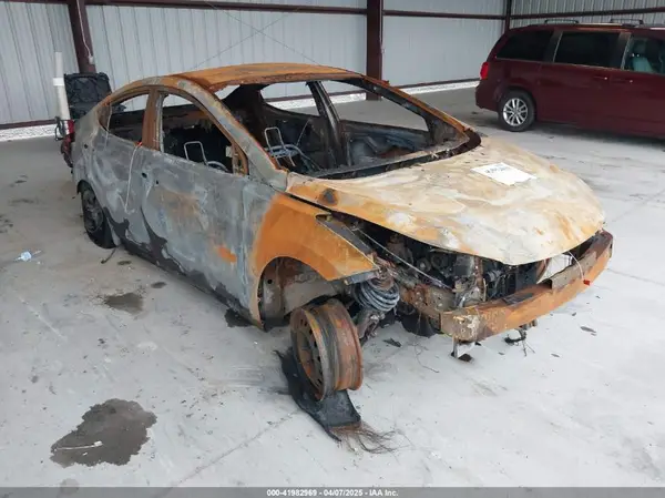 5NPDH4AE3GH795389 2016 HYUNDAI ELANTRA - Image 1