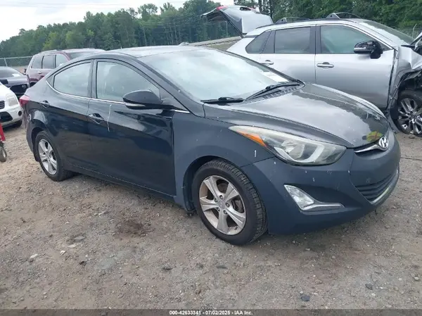 5NPDH4AE3GH796137 2016 HYUNDAI ELANTRA - Image 1