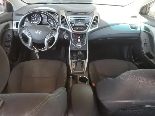 5NPDH4AE3GH797837 2016 HYUNDAI ELANTRA - Image 8