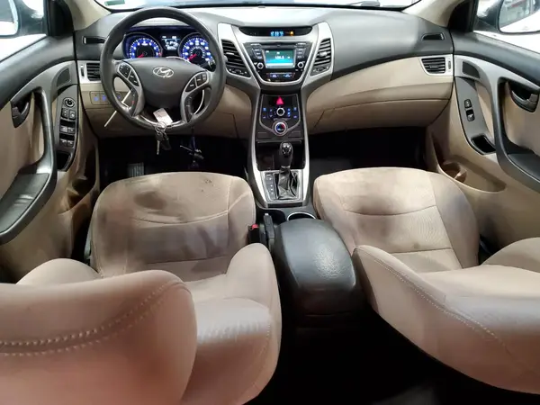 5NPDH4AE4GH653455 2016 HYUNDAI ELANTRA - Image 8