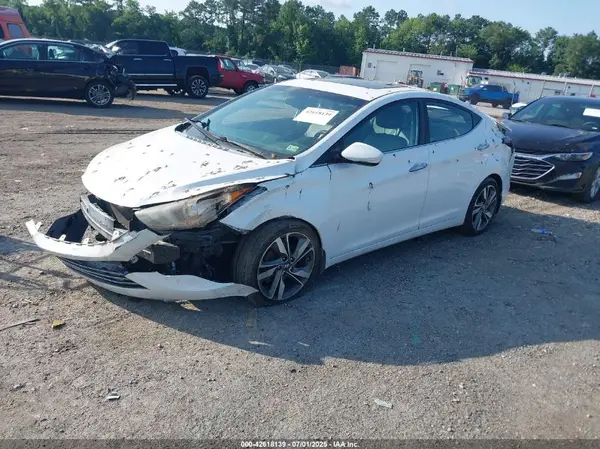 5NPDH4AE4GH654766 2016 HYUNDAI ELANTRA - Image 2