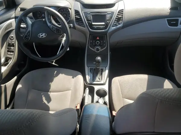 5NPDH4AE4GH656310 2016 HYUNDAI ELANTRA - Image 8